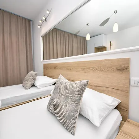 Hrastovi Free Parking * Sarajevo